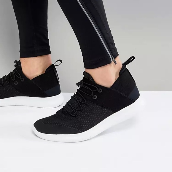 Nike Running Free Run trainers in black